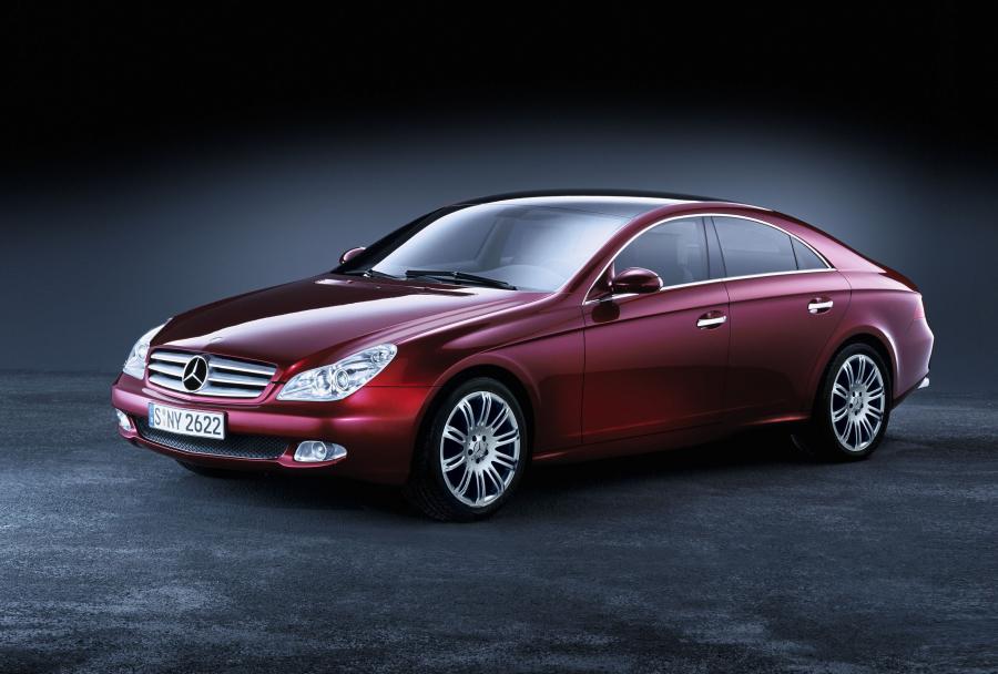  Mercedes-Benz Vision CLS-Class Concept 2003 года  (фото 30 из 37)
